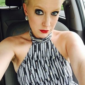 Meet your Posher, Christy